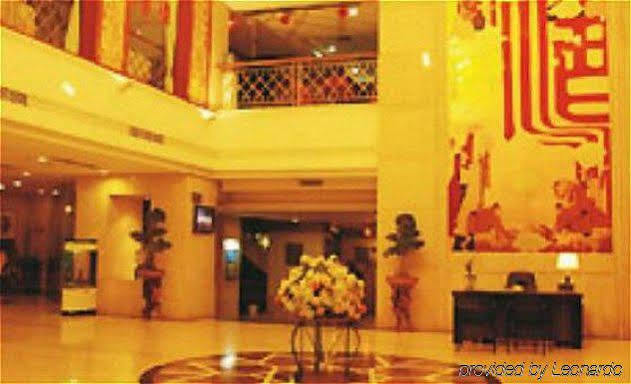 Wu Liang Ye Grand Hotel Chengdú Interior foto